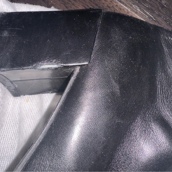 Good condition stuart weitzman booties - Picture 3 of 5